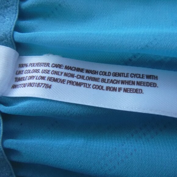 Gorgeous Ombre Blue negligée in size US XXL by Gillian & O'Malley. - Picture 7 of 7